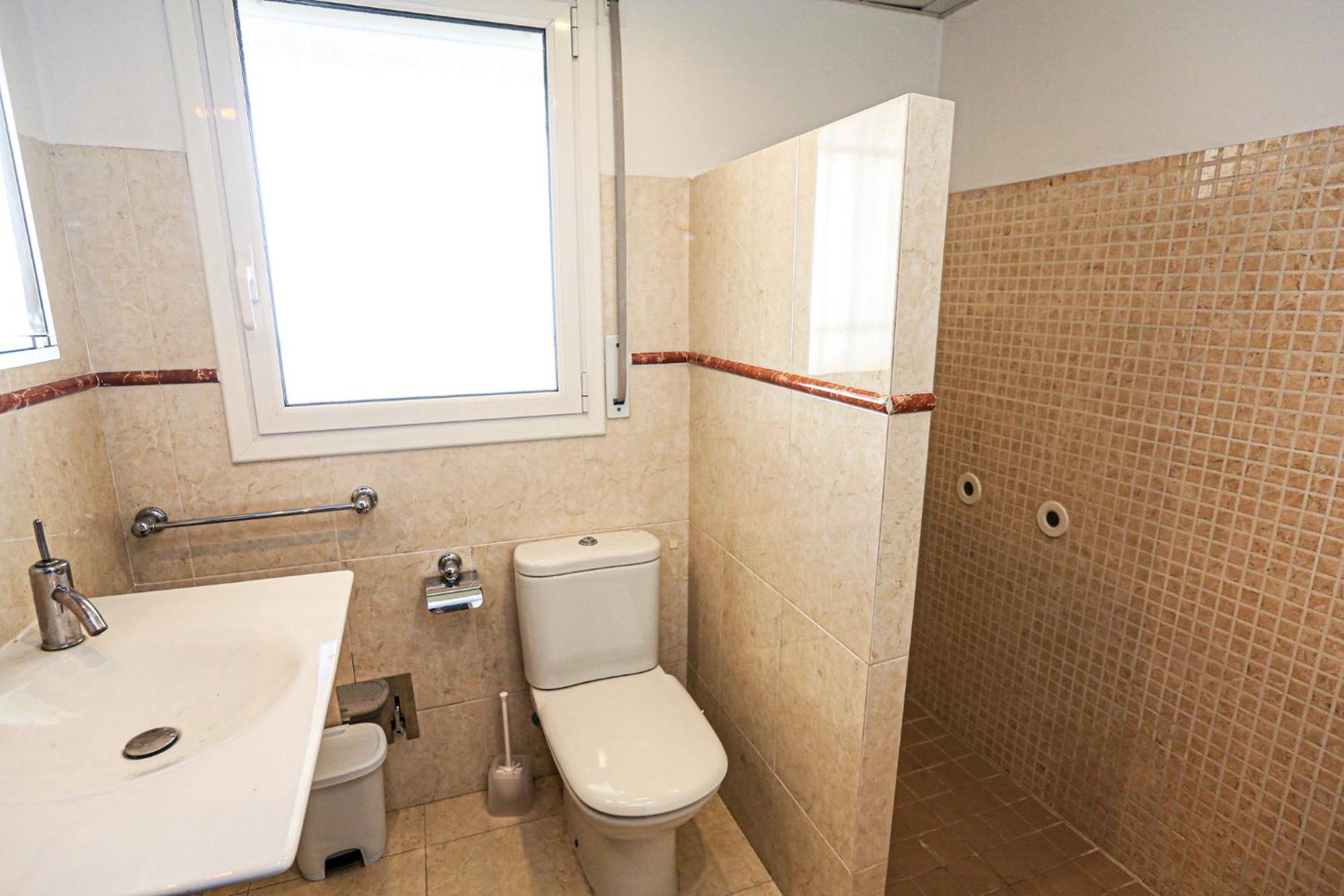 Aquarium - Only Families Apartment Cambrils Bagian luar foto